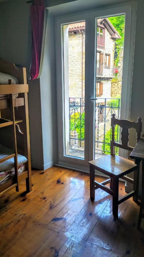 Albergue Armaia Artepea Urzainqui Luaran gambar