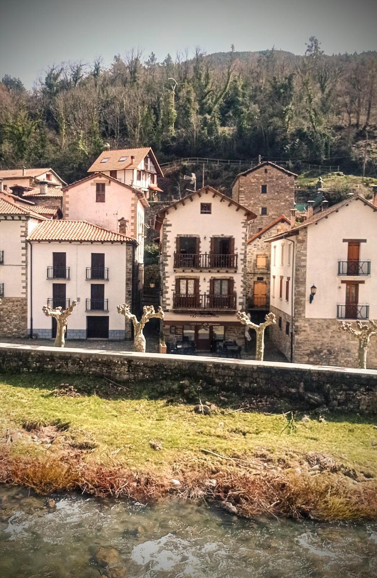 Albergue Armaia Artepea Urzainqui Luaran gambar