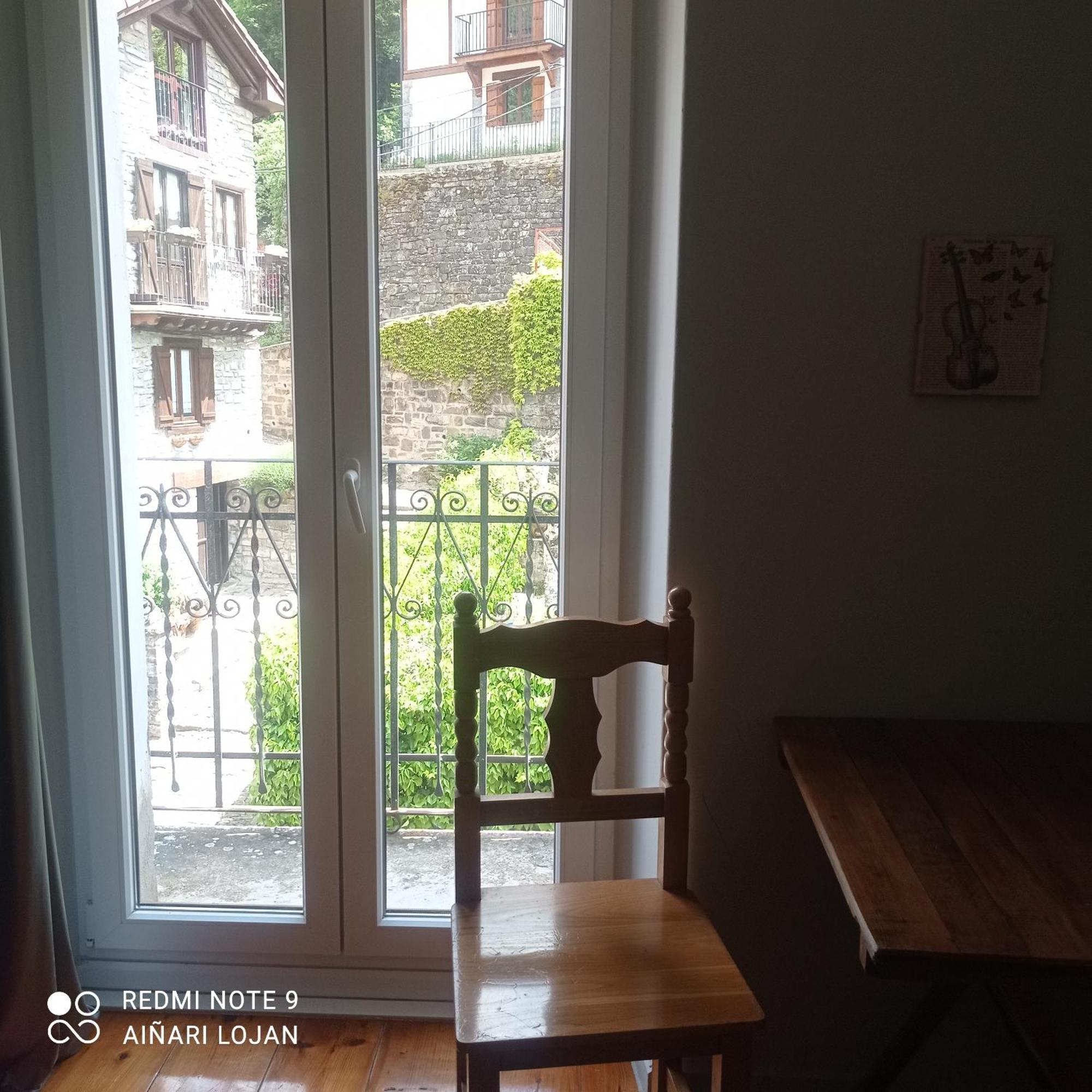 Albergue Armaia Artepea Urzainqui Luaran gambar